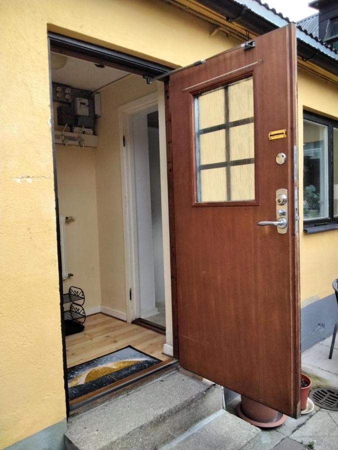 Bo I Trelleborg Apartment Exterior photo