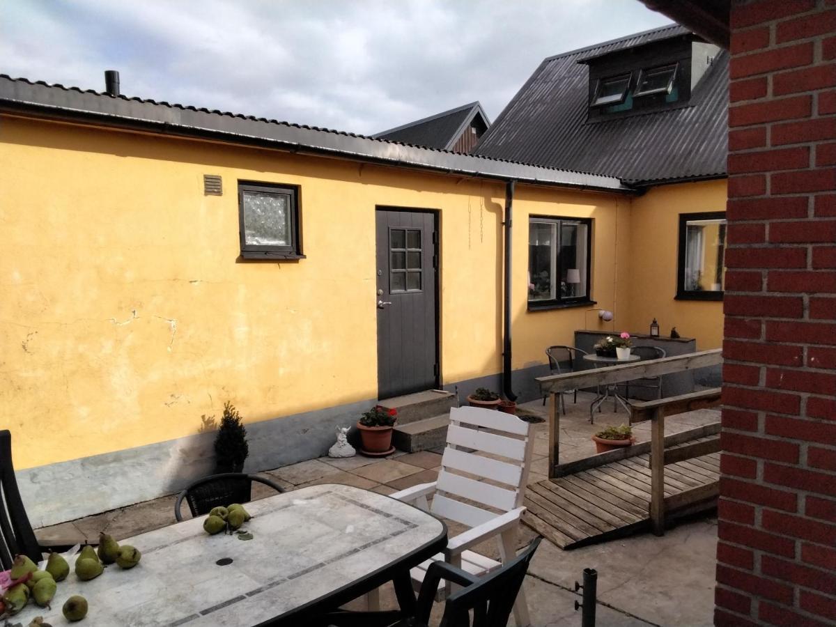 Bo I Trelleborg Apartment Exterior photo